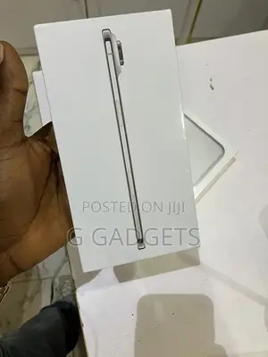 New Apple iPhone Air 256 GB White