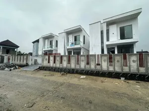 4bdrm Duplex in Sangotedo for sale