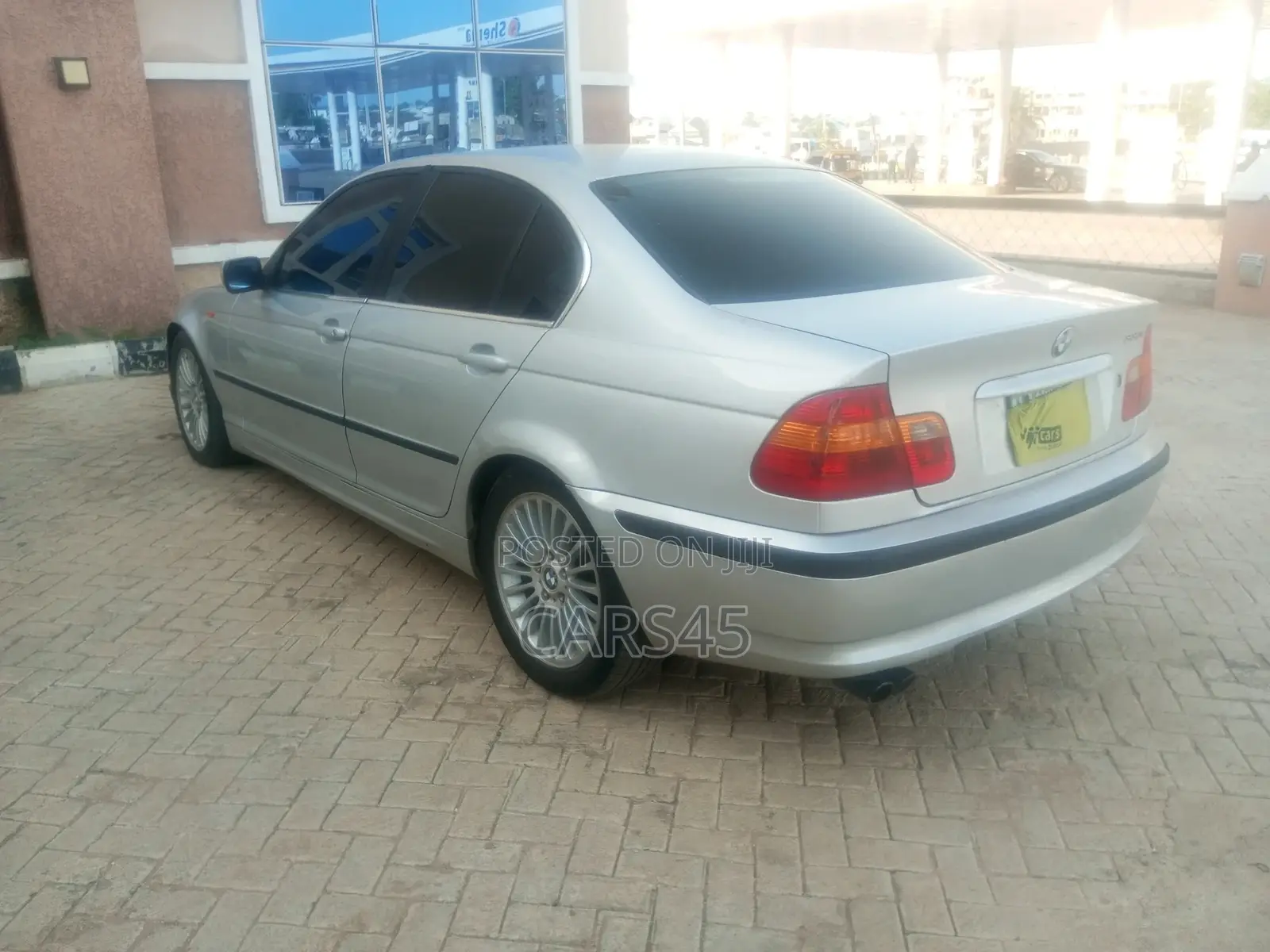 BMW 3 Series 2002 Silver