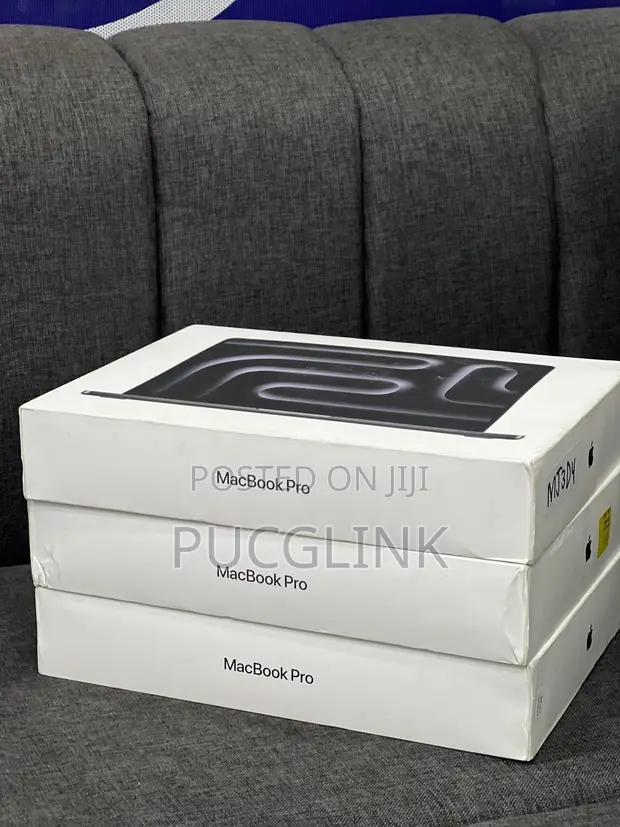 2025年OS 美品 MacBook Pro 32GB/SSD 512GB 元箱 New Laptop Apple MacBook Pro 2025 M5 32GB Apple M5 HDD+SSD 1T