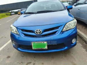 Toyota Corolla 2010 Blue