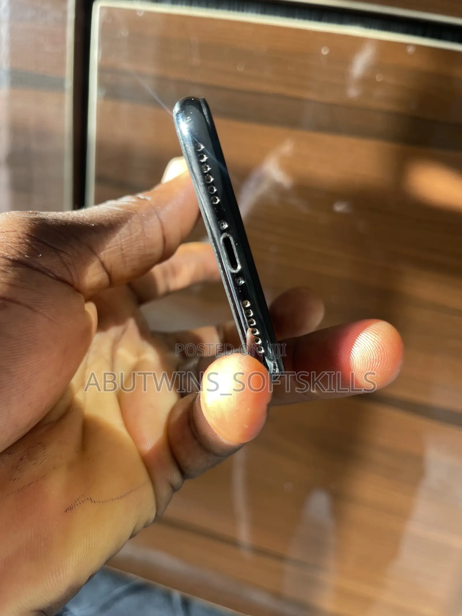 Apple iPhone X 64 GB Black