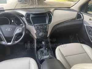 Hyundai Santa Fe Limited AWD 2017 Black
