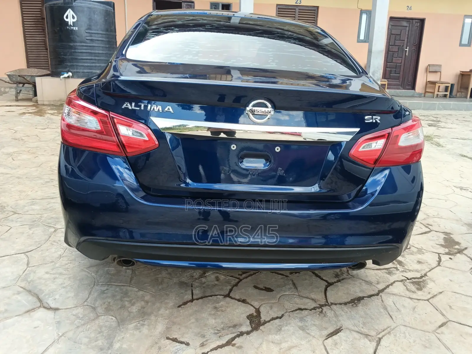 Nissan Altima 2016 Blue