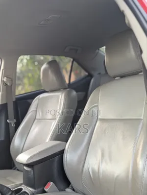 Toyota Corolla 2014 Red
