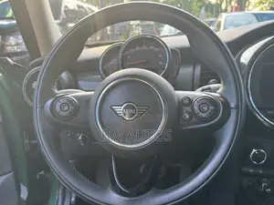 Mini Cooper 2020 Green