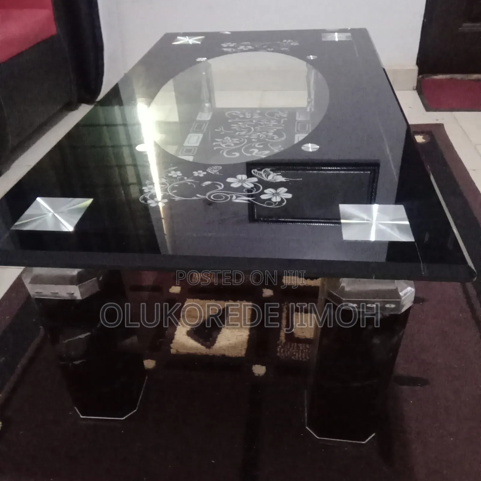 Neat Used Glass Central Table