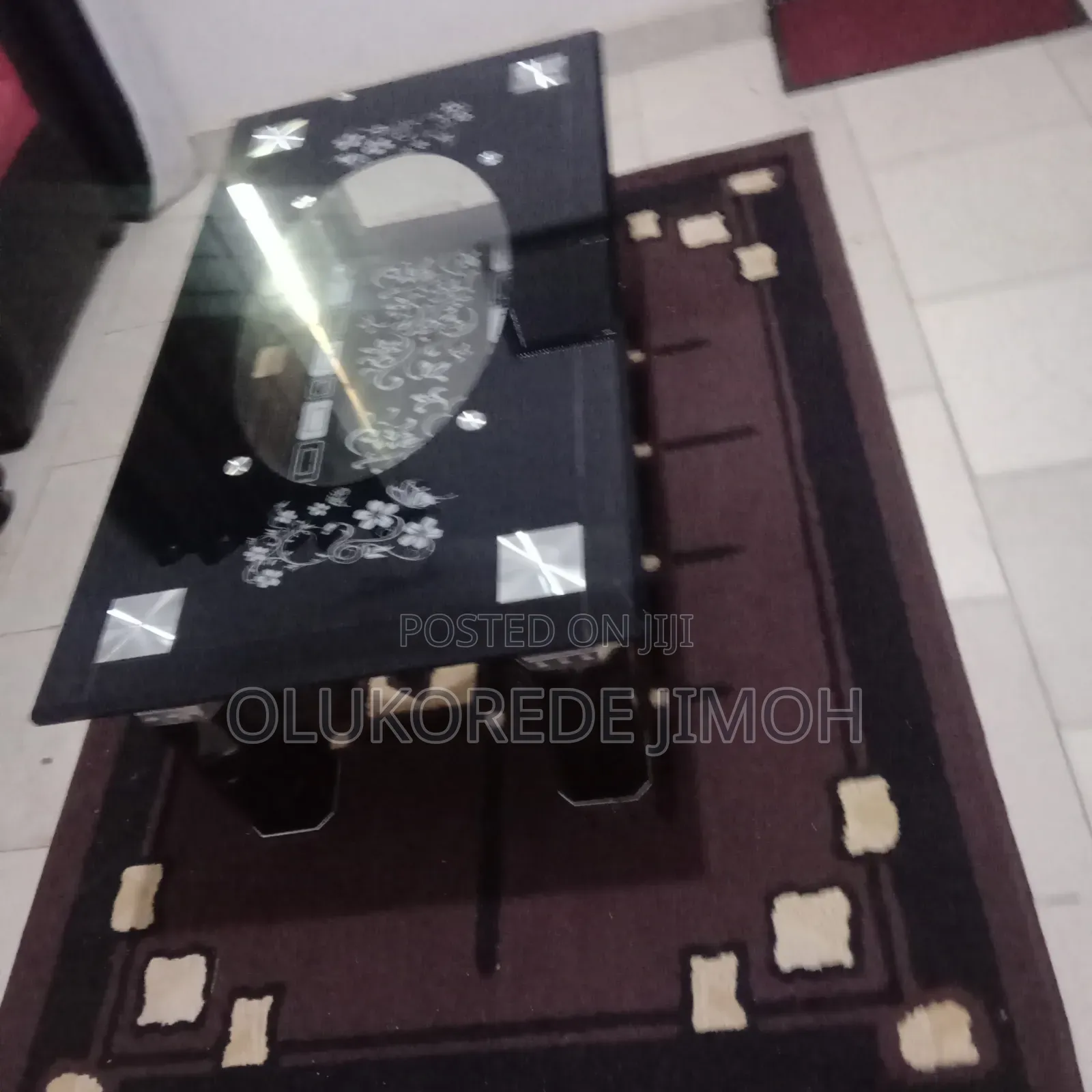 Neat Used Glass Central Table