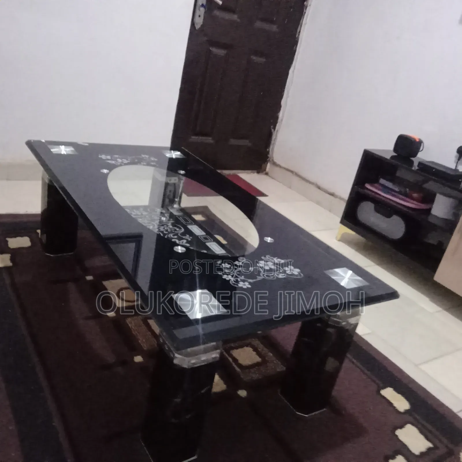 Neat Used Glass Central Table