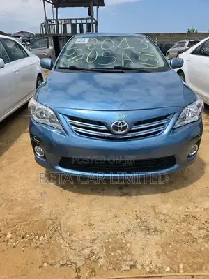 Toyota Corolla 2010 Blue