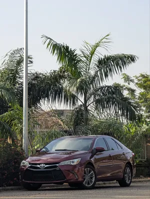 Toyota Camry 2016 Red