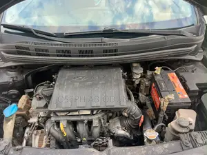 Hyundai Xcent 2015 Black