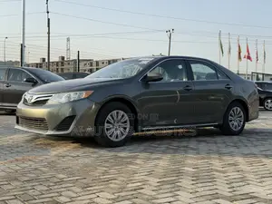 Toyota Camry LE 4dr Sedan (2.5L 4cyl 6A) 2013 Green