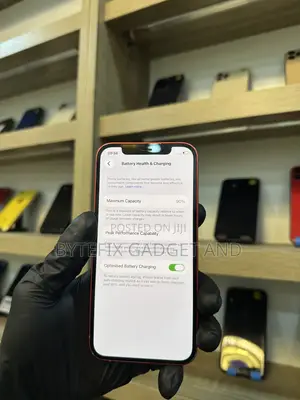 Apple iPhone 12 128 GB Red
