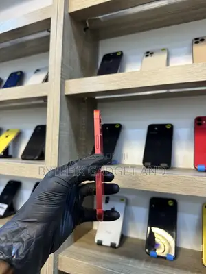 Apple iPhone 12 128 GB Red