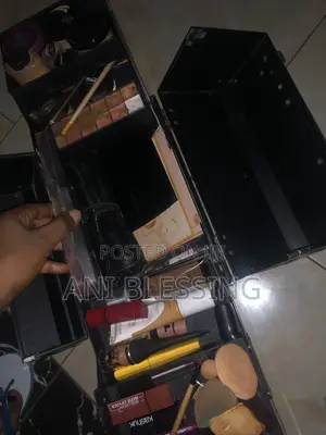 Make Up Box and Working Tools