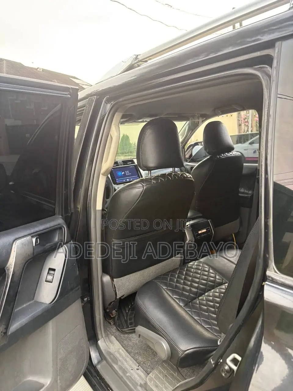 Toyota Regius 2011 Black