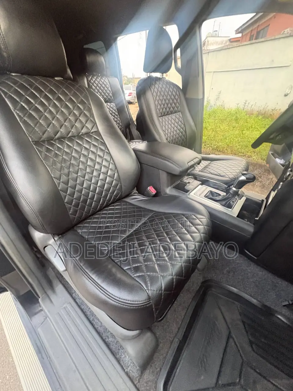 Toyota Regius 2011 Black