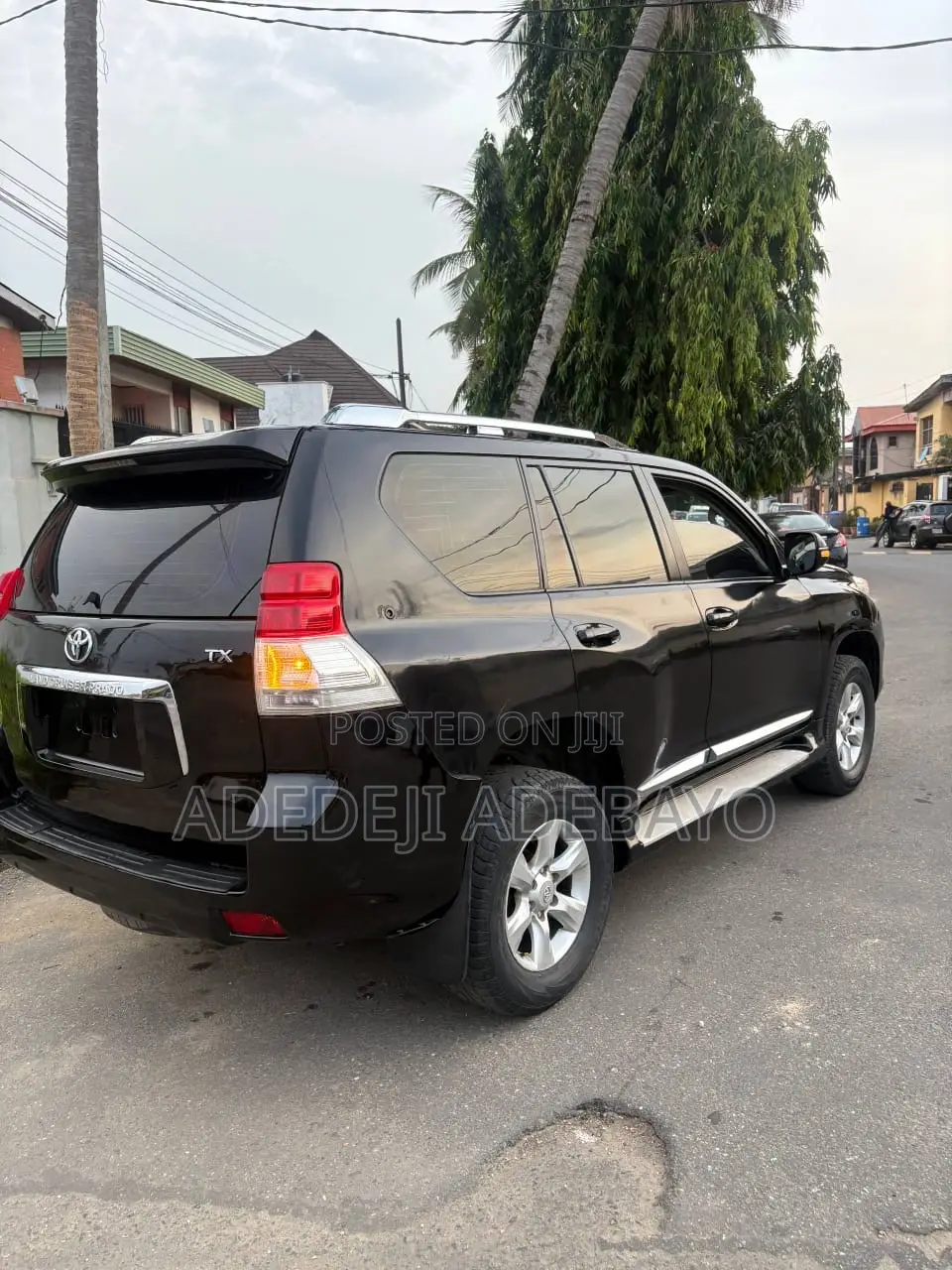 Toyota Regius 2011 Black