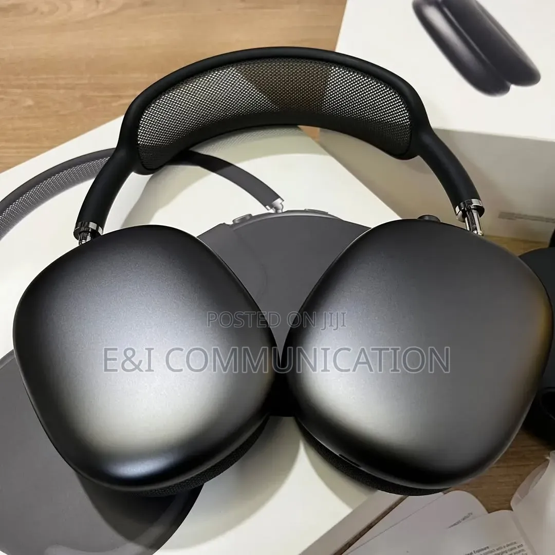 Apple Airpods Max1 Black, Brand New.