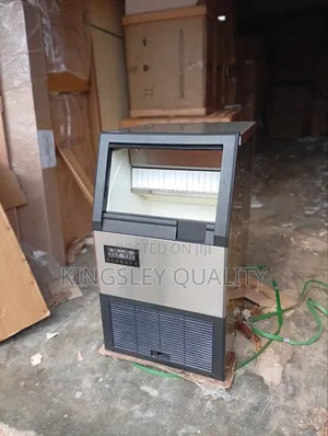 Ice Cube Machine