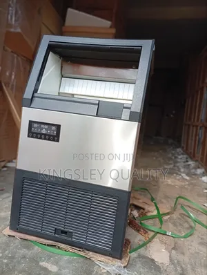 Ice Cube Machine