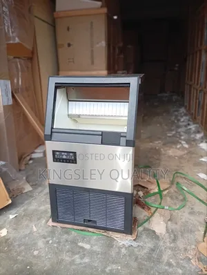 Ice Cube Machine