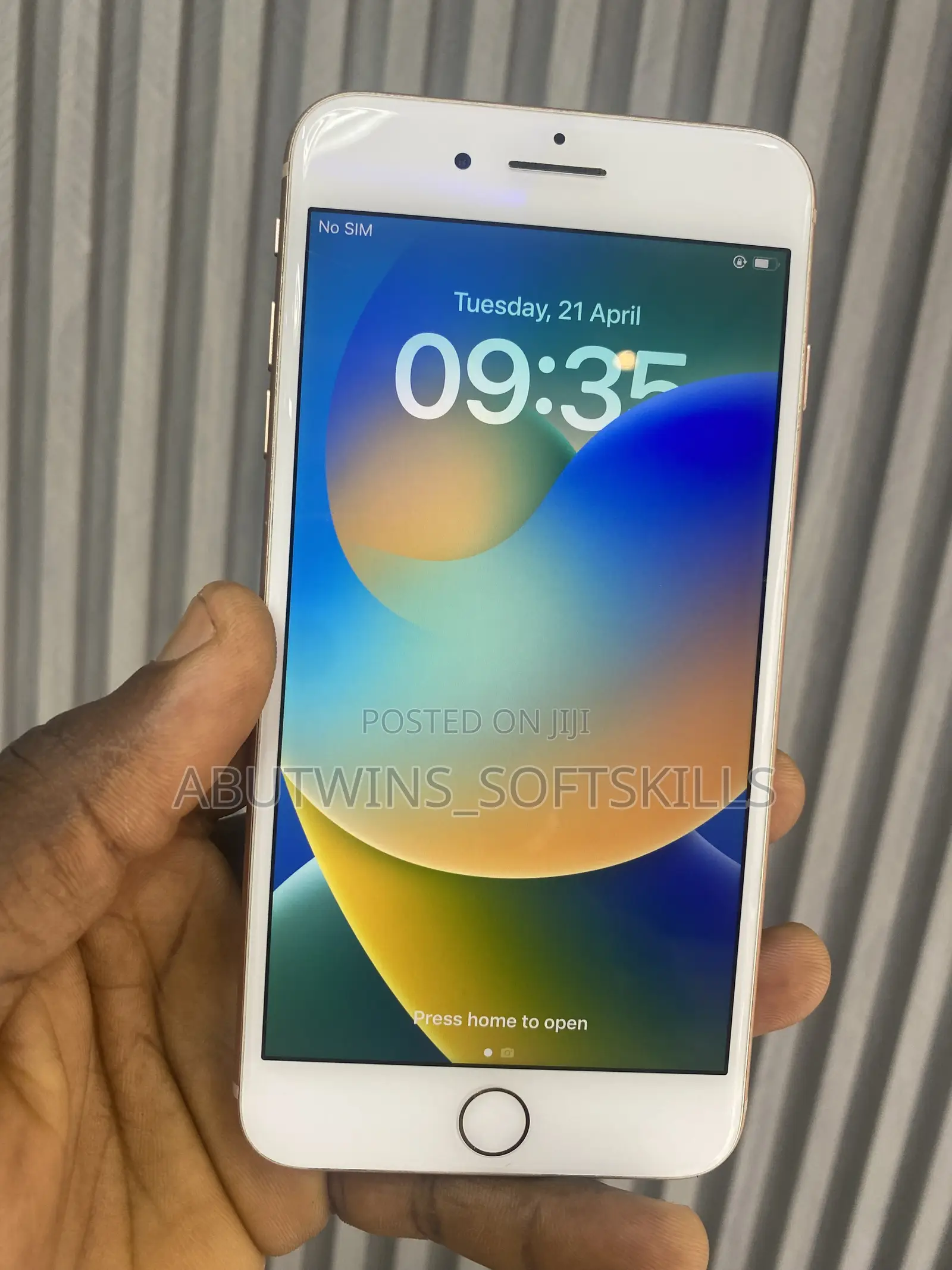 Apple iPhone 8 Plus 64 GB Gold