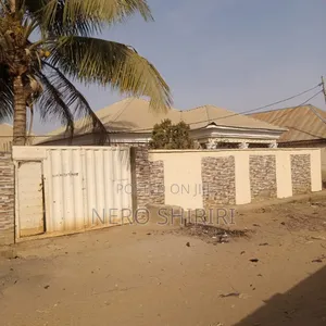 1bdrm Room & Parlour in Mararaba for rent