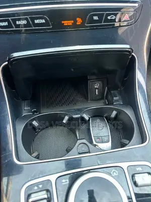 Mercedes-Benz C300 2020 Black