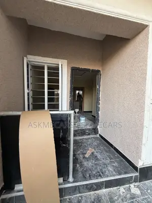 2bdrm Room & Parlour in Sangotedo for rent