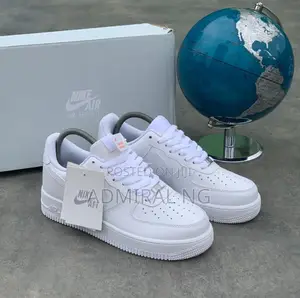 Nike Air Force 1