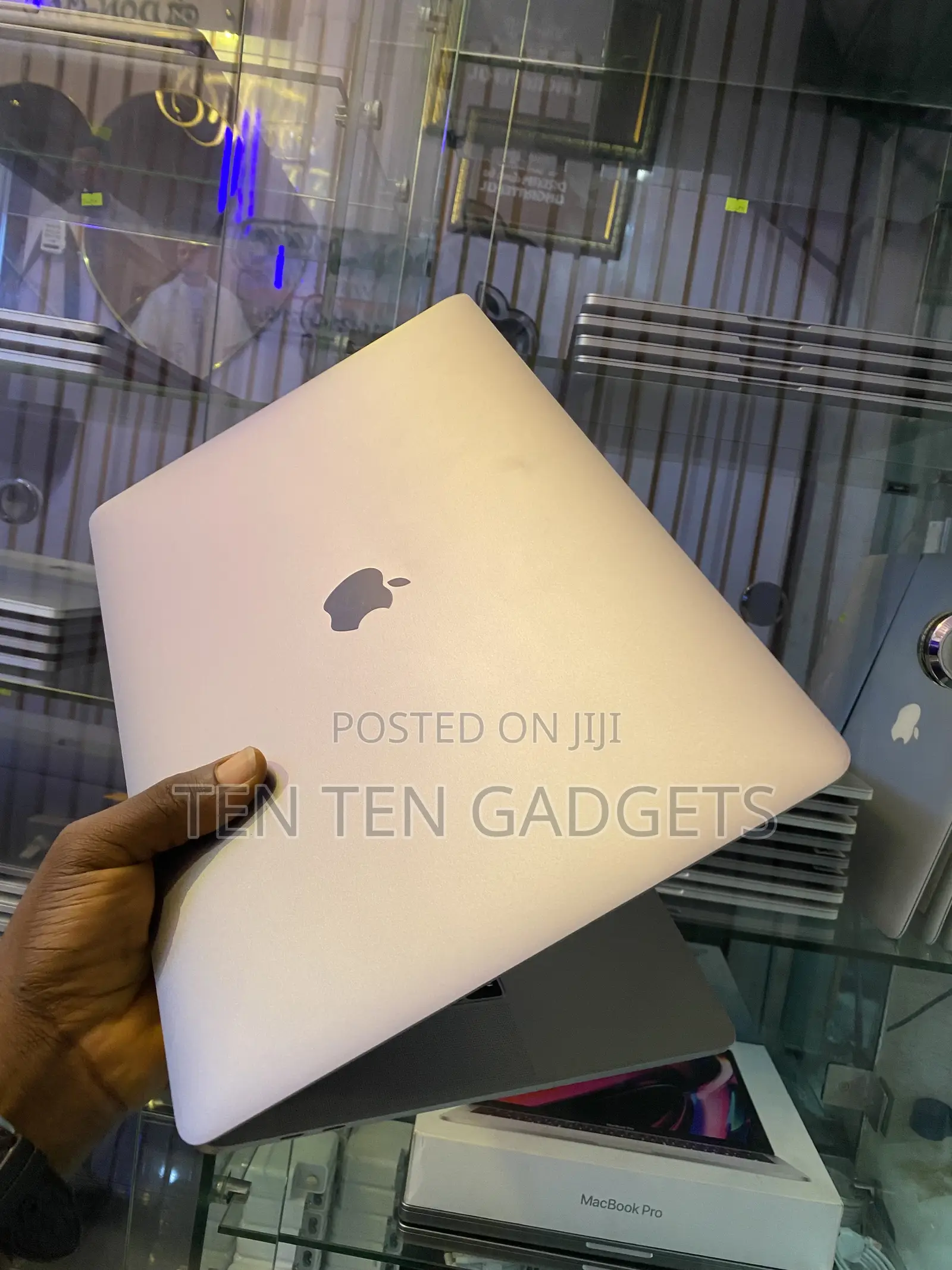 Laptop Apple MacBook 2016 16GB Intel Core i7 SSD 512GB