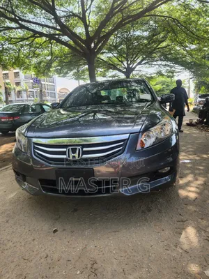 Honda Accord 2011 Gray