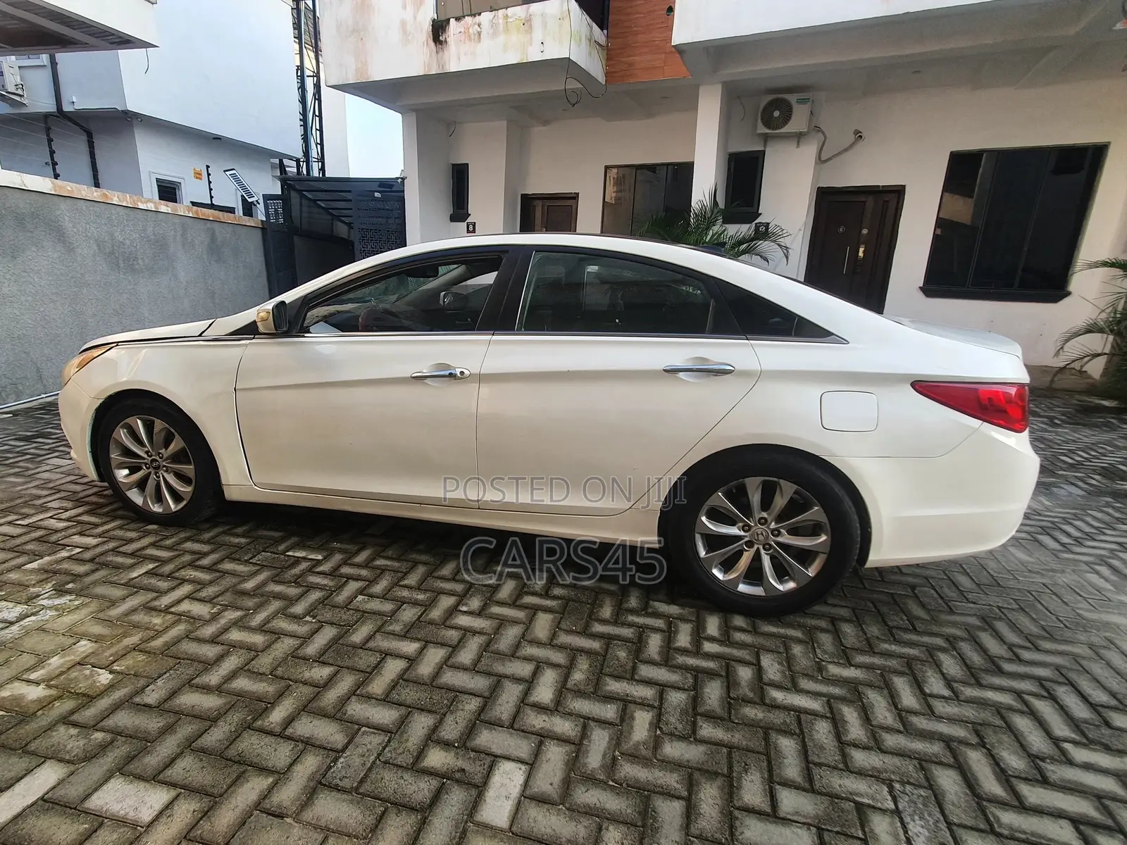 Hyundai Sonata 2012 White