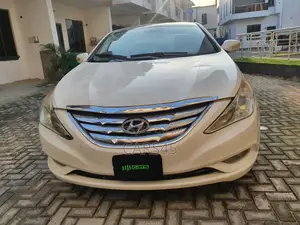 Hyundai Sonata 2012 White