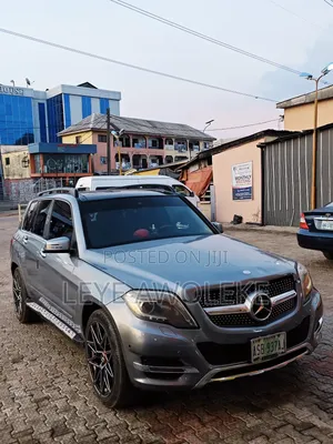 Mercedes-Benz GLK-Class 350 4MATIC 2012 Black