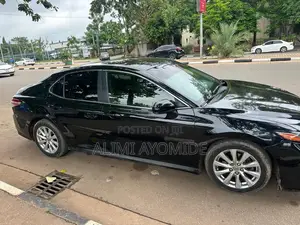 Toyota Camry 2018 Black