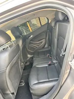 Mercedes-Benz GLA 250 2016 Gray