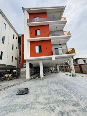 4bdrm Apartment in Gra for sale