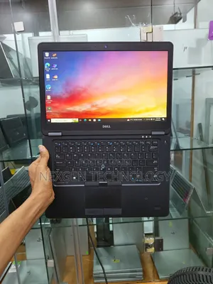 Laptop Dell Latitude E7450 8GB Intel Core i5 SSD 256GB
