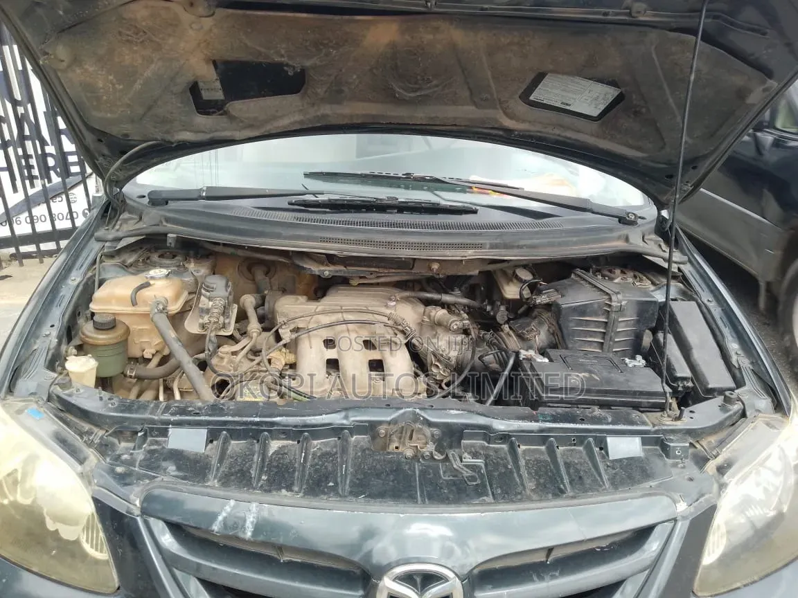 Mazda MPV 2005 Green
