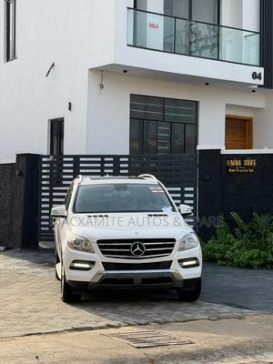 Mercedes-Benz M Class ML350 4MATIC 4dr SUV AWD (3.5L 6cyl 7A) 2015