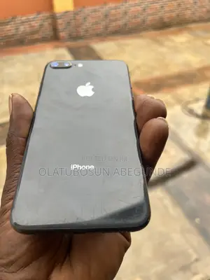 Apple iPhone 8 Plus 128 GB Black