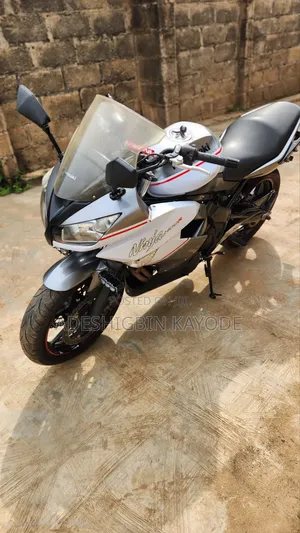 Kawasaki Ninja 400 2014 White