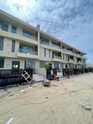 Furnished 5bdrm Duplex in Lekki Phase One for sale