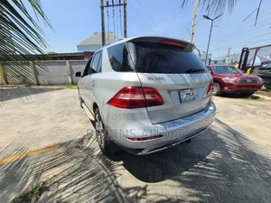Mercedes-Benz M Class 2015 Gray