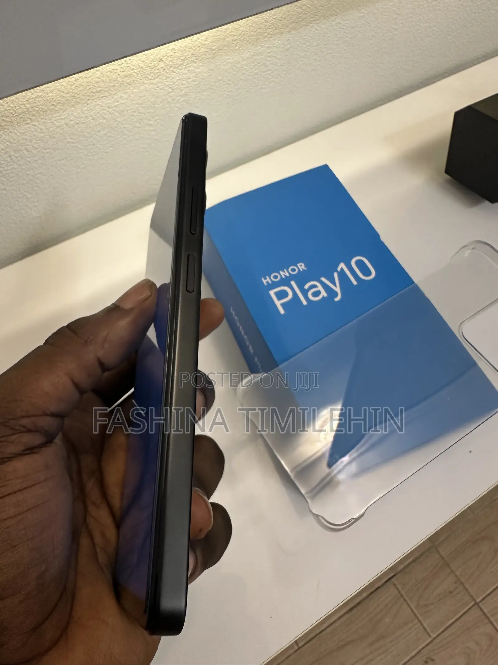 Honor Play10 64 GB Black