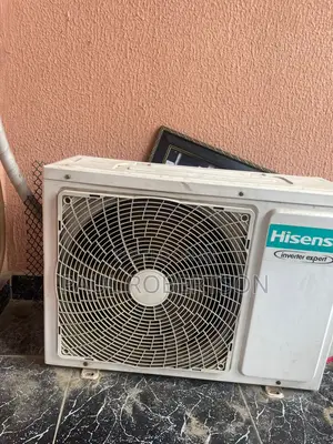 Hisense 1hp Inverter Ac – Very Neat – Minor Fault (₦ Fix)