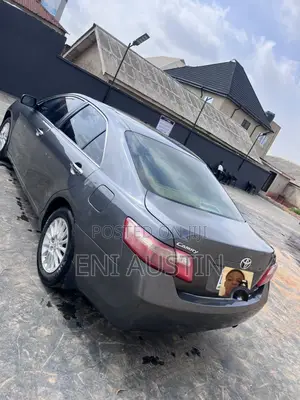 Toyota Camry LE 4dr Sedan (2.4L 4cyl 5A) 2009 Gray